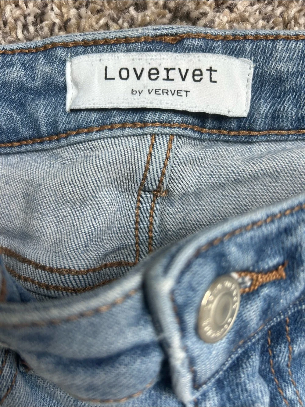 Lovervet by Vervet Distressed Cropped Mini Flate Jeans size 26/3